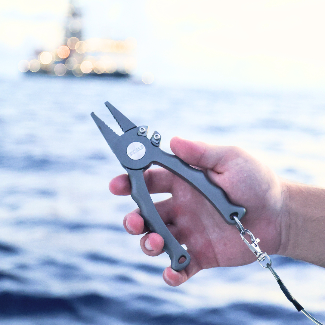 6" TITANIUM PLIERS