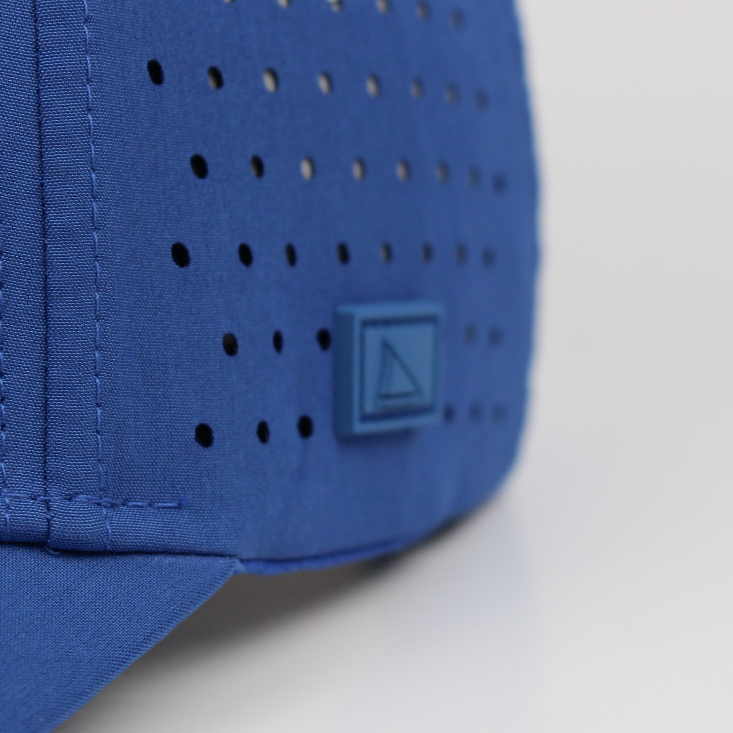 OMNI HAT - LIVE BAIT BLUE MARLIN